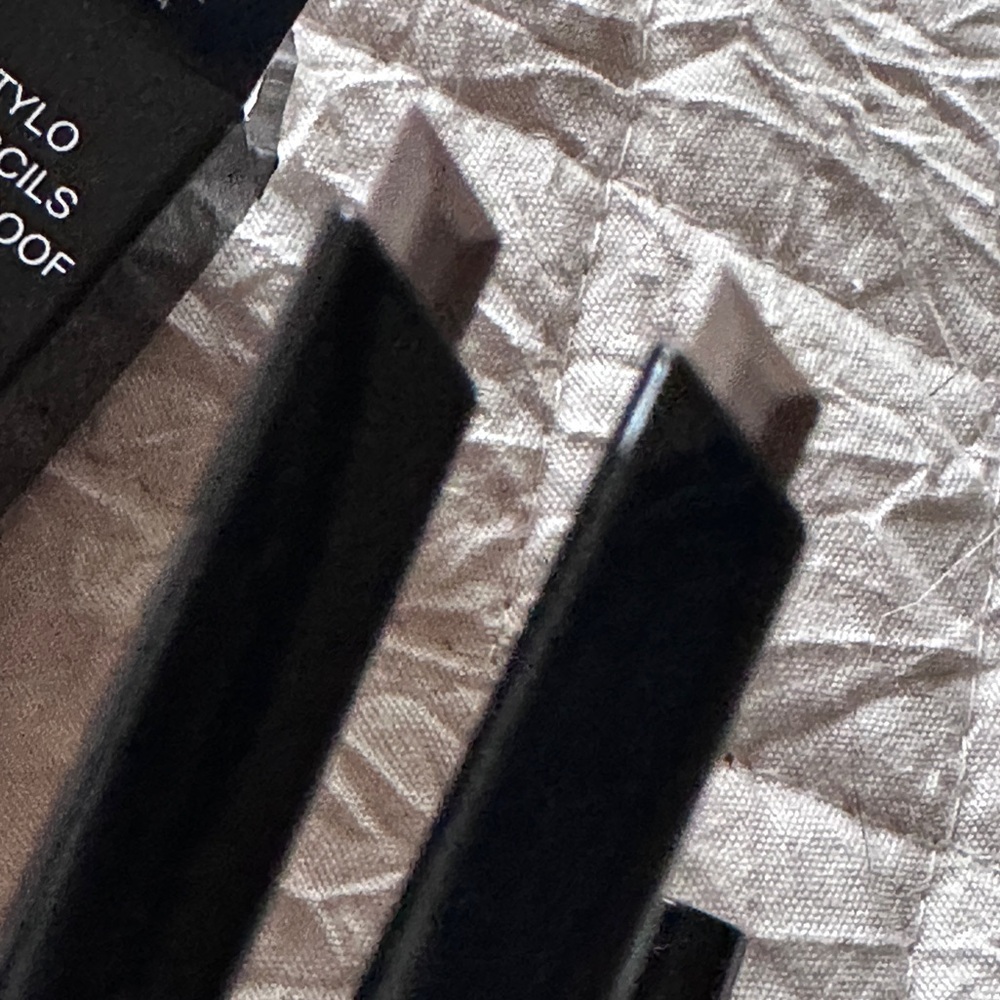 Bundle 2 Chanel eyebrow pencils STYLO SOURCILS WATERPROOF 804 - Picture 5 of 6